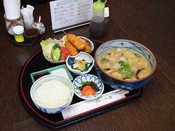 松の泉だご汁定食